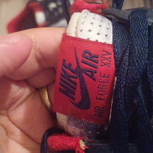 Air forces - Picture 4 of 6